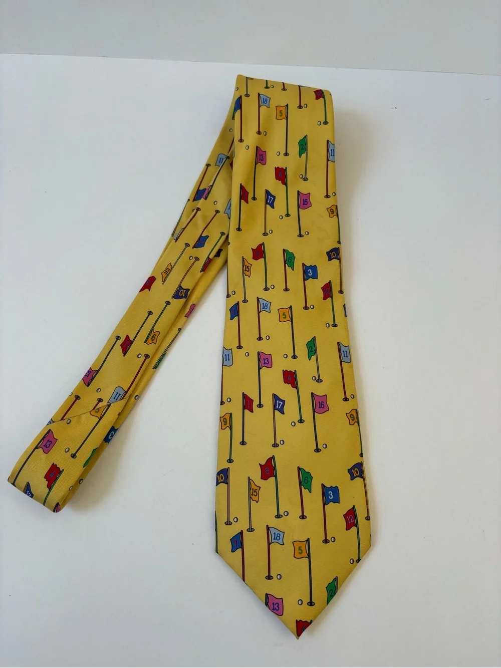 Alynn Neckwear Silk Tie Yellow 18 Hole Course Novelty Print HandMade Gag Golf